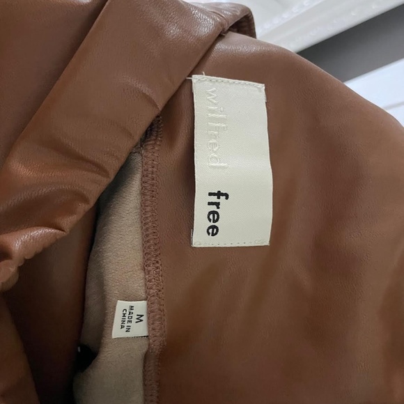 Aritzia Free Daria Pant Brown High-waisted Vegan Leather leggings Size M - Picture 3 of 3